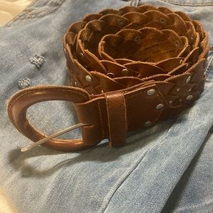 Women’s Woven Leather Belt